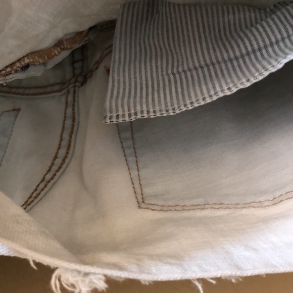 Bullhead shorts (size 3) - Picture 8 of 9